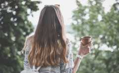 <b>子宫积液的表现症状，我们应该怎样预防妇科疾病？</b>