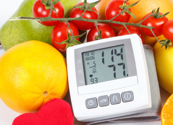 高血压初期食疗法，注意这五点对控制血压有好处