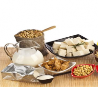 食疗丰胸建议吃这些，配合按摩、运动效果好