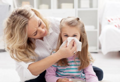 8岁儿童免疫力低的症状表现 提升孩子免疫力的方法