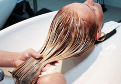 产妇产后护理头发的方法 正确护理头发的做法
